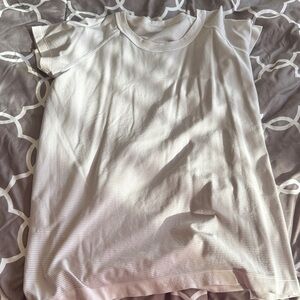 Lululemon swiftly tech.